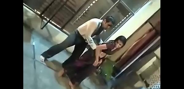  Sexy Karachi  Hot Girl and Boy in Rain Mujra -